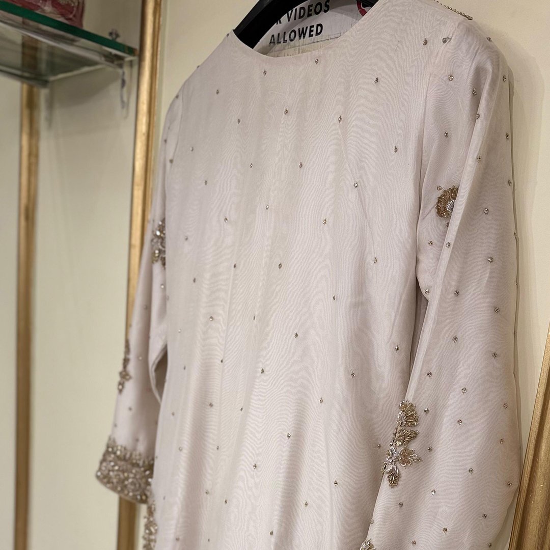 5 Nazneen - Image 6